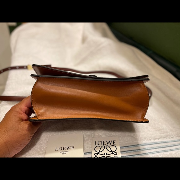 Loewe Barcelona Leather Shoulder bag - Picture 11 of 12